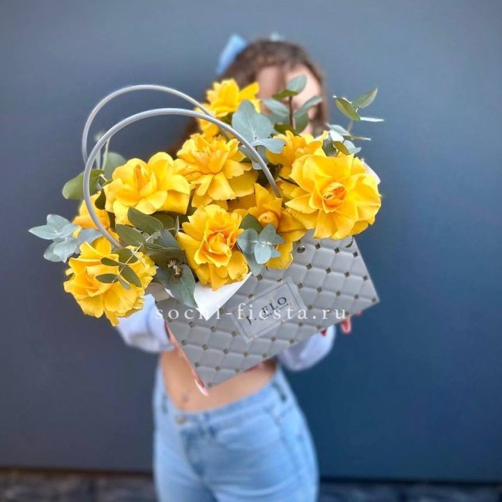 Сумочка с розами "Эдель" в Владимире