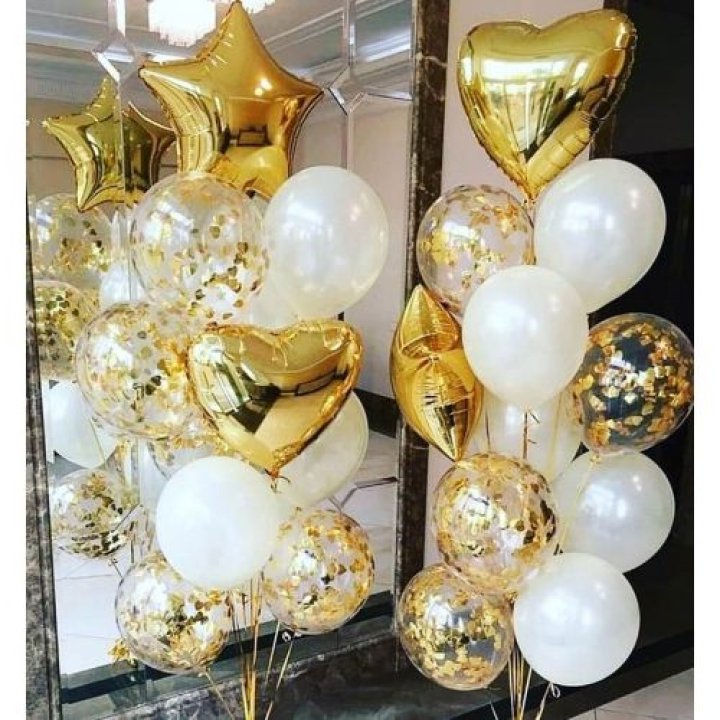 Фонтан шаров "Привет, это я" в Владимире