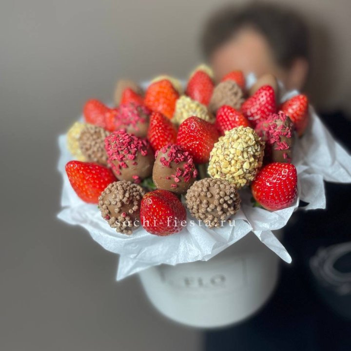 Клубника в боксе 30 ягод в Владимире