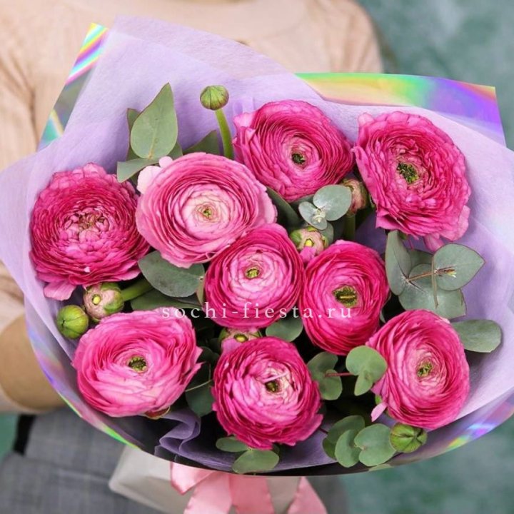 Ранункулюсы с эвкалиптом №2 в Владимире