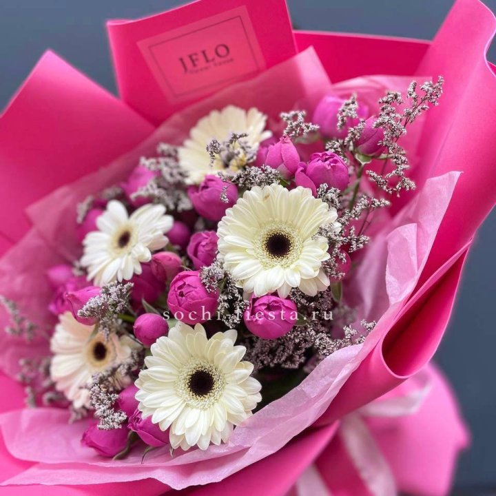 Букет гербер и мисти бабблс  в Владимире