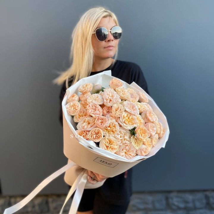 15 пионовидных роз №2 в Владимире