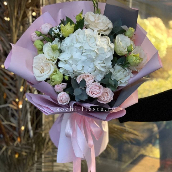 Букет с гортензией №3 в Владимире