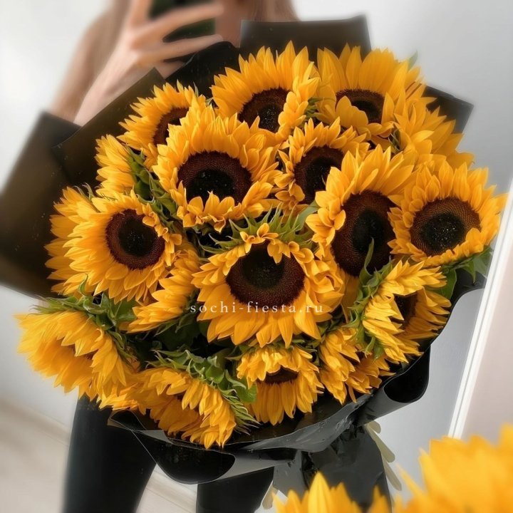 Букет подсолнухов "Гига" в Владимире