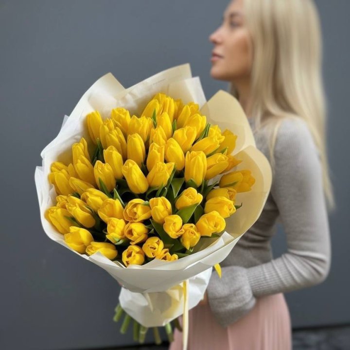 51 желтый тюльпан в Владимире
