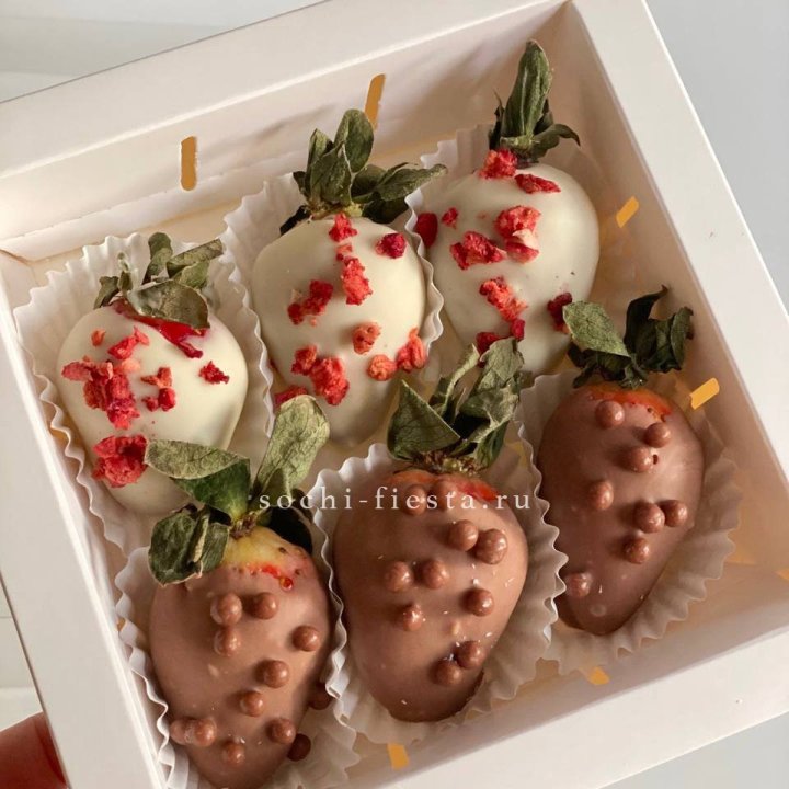 Клубника в шоколаде 6 ягод в Владимире