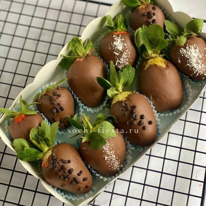 Клубника в шоколаде 10 ягод в Владимире