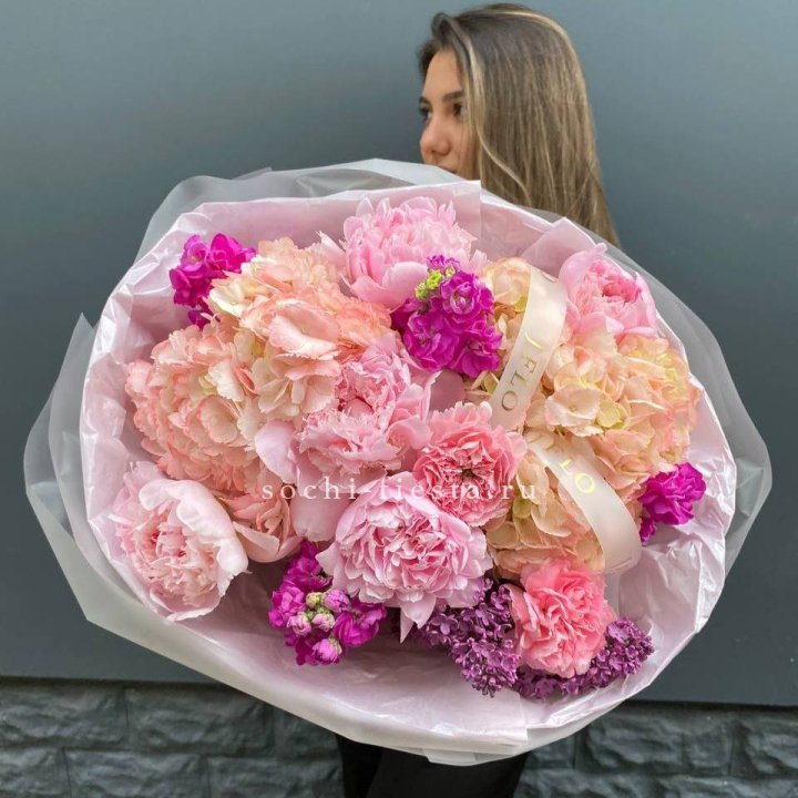  Букет "Фловер пионс" в Владимире