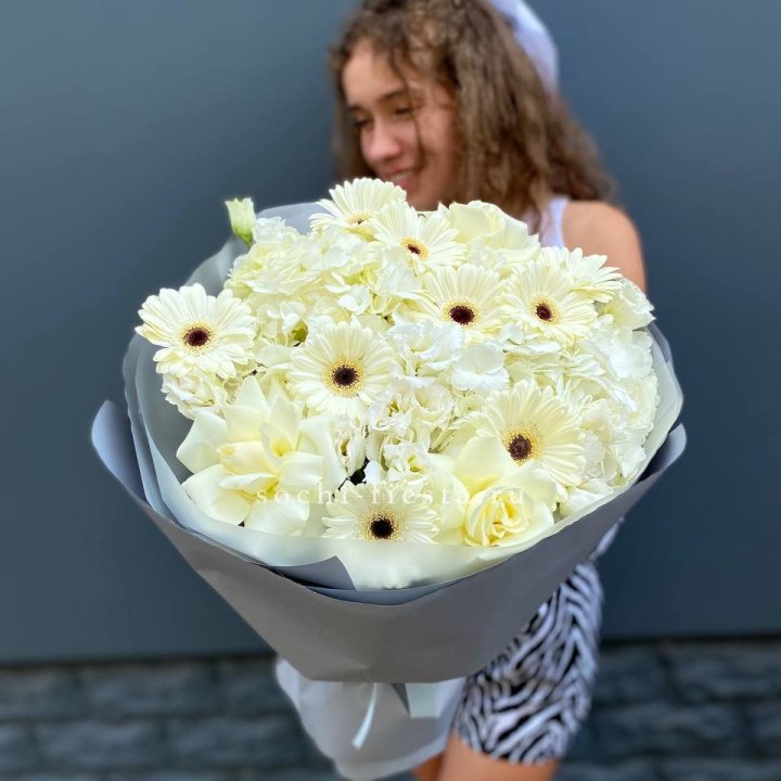  Букет "Вайт люксур" в Владимире