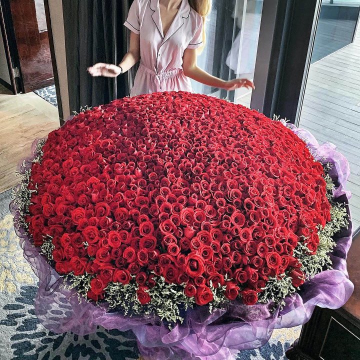 1001 роза в Владимире