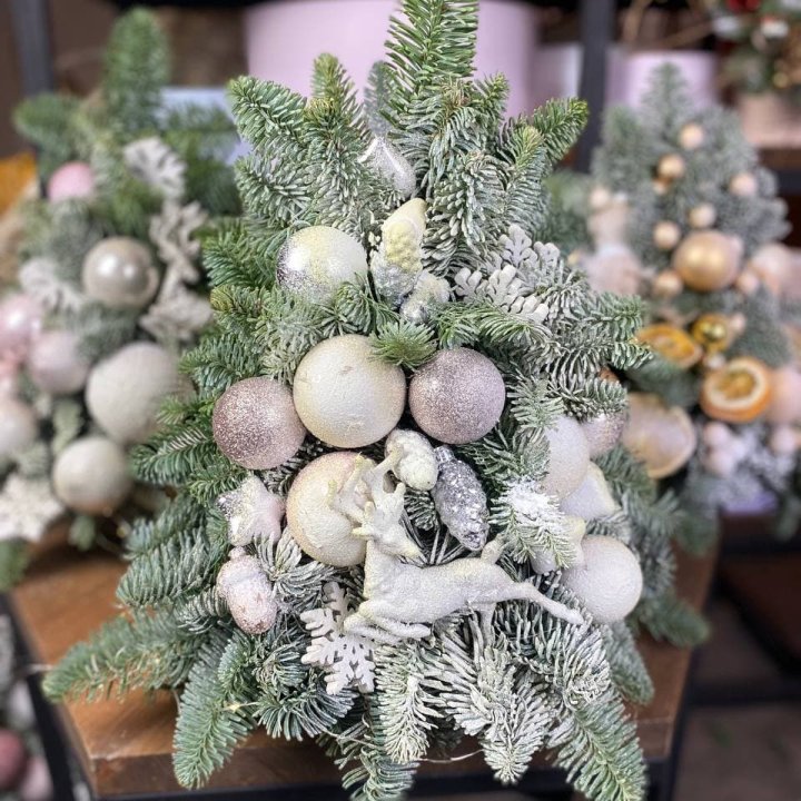 Ёлочка "Хепи крисмас" в Владимире