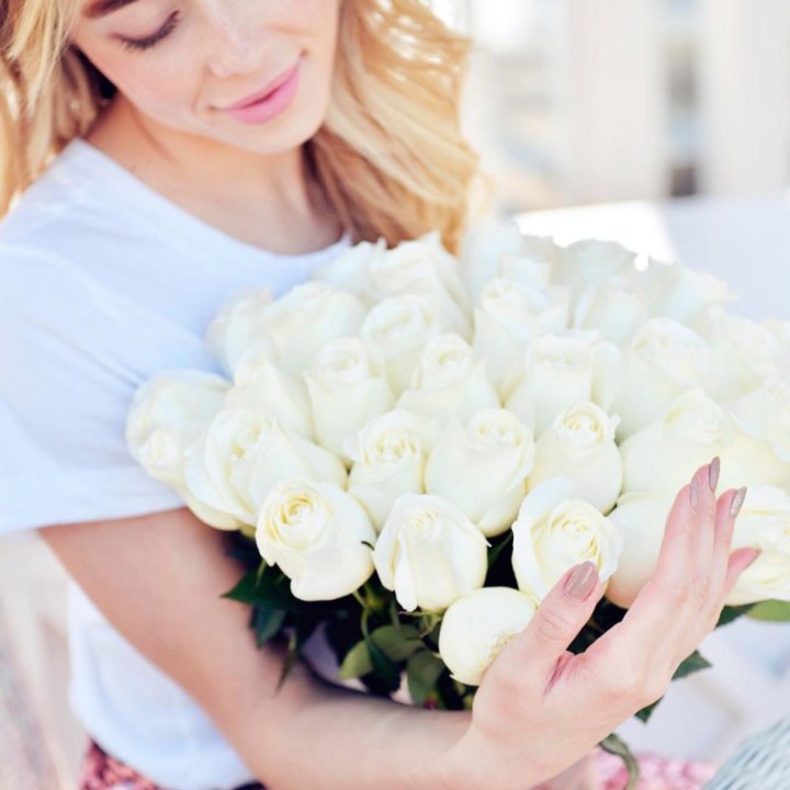 Букет высоких роз "Облака" в Владимире