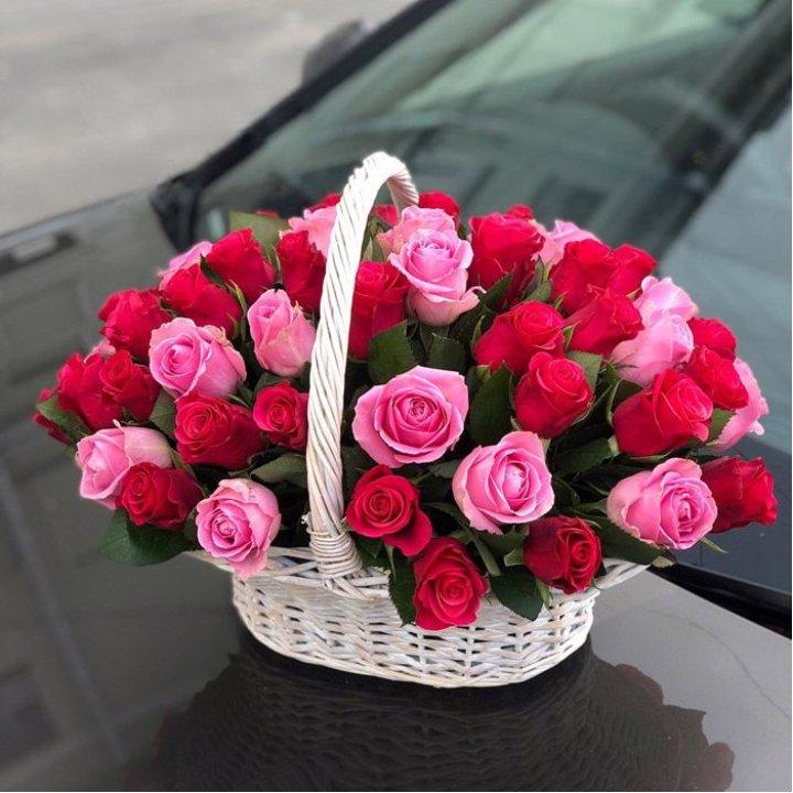 Корзина с розами  в Владимире