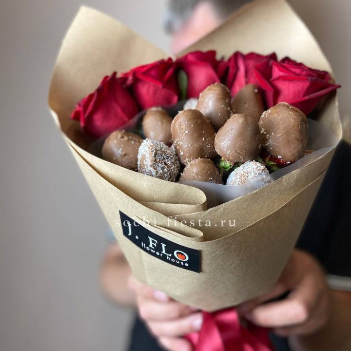 "Тандем с шоколадной клубникой" в Владимире