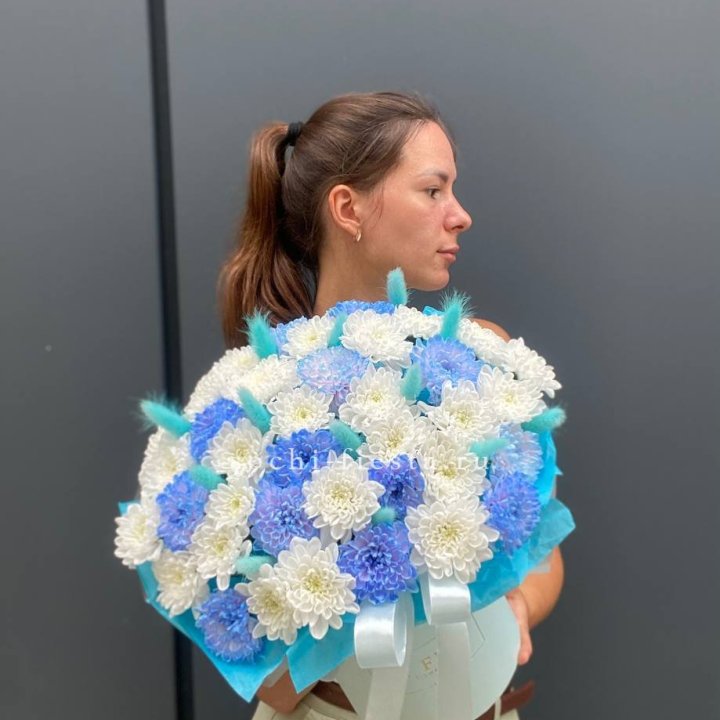  Коробочка  хризантем и лагуруса в Владимире