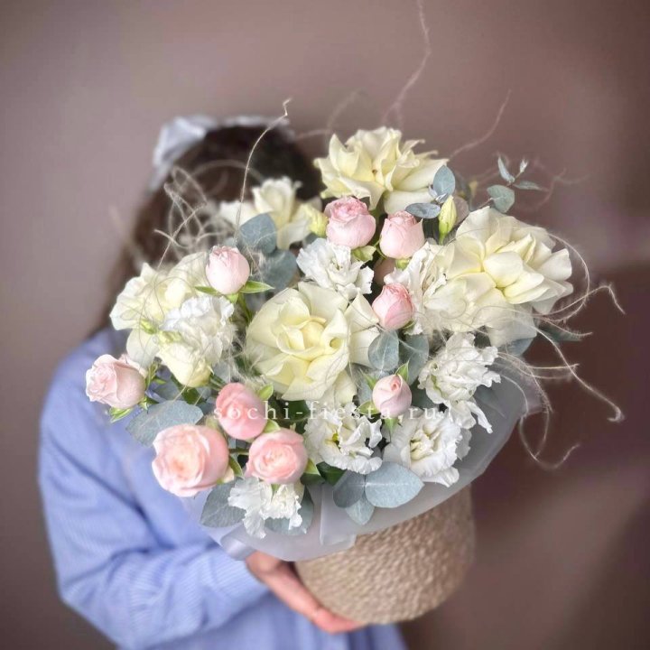 Авторский бокс "Милена" в джутовом кашпо в Владимире