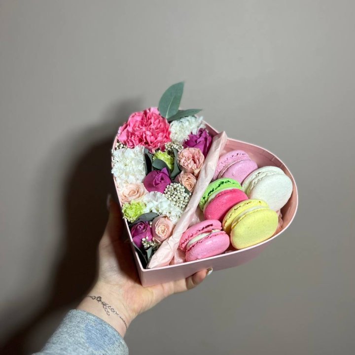 Дуо цветы и макаронсы в Владимире