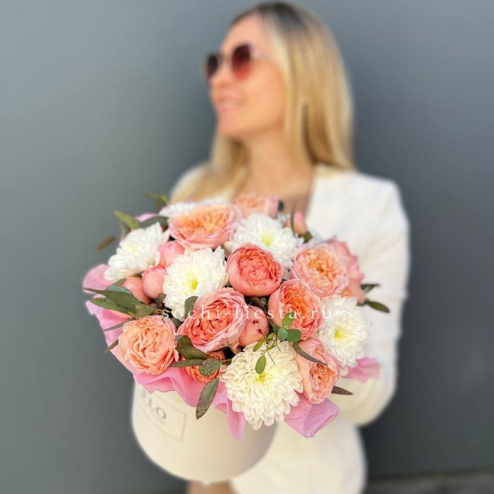 Нежная коробка с цветами в Владимире