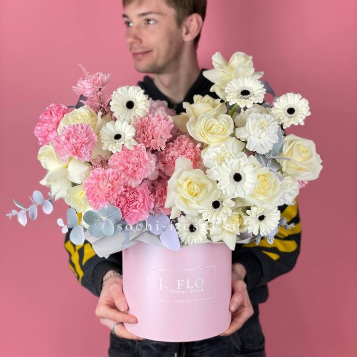 Дизайнерский бокс "Индира" в Владимире