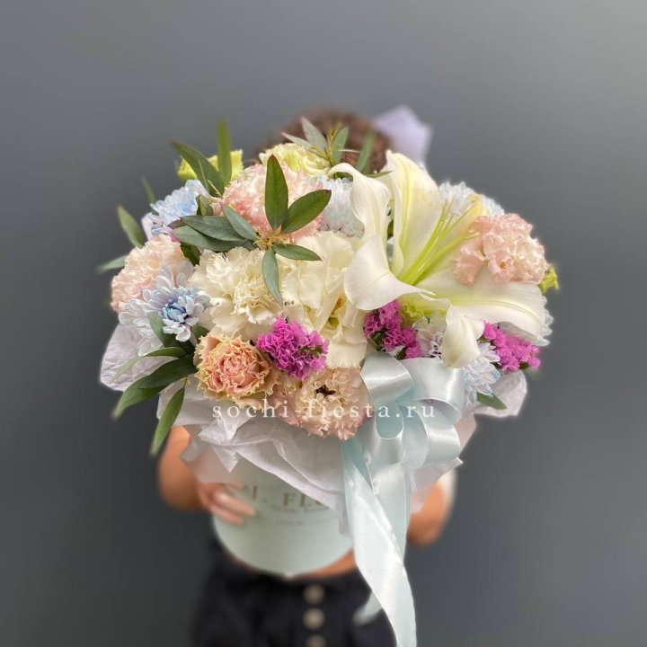 Дизайнерский цилиндр "Лилия" в Владимире