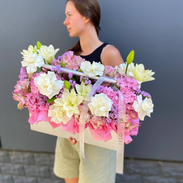 Большой бокс розовый в Владимире