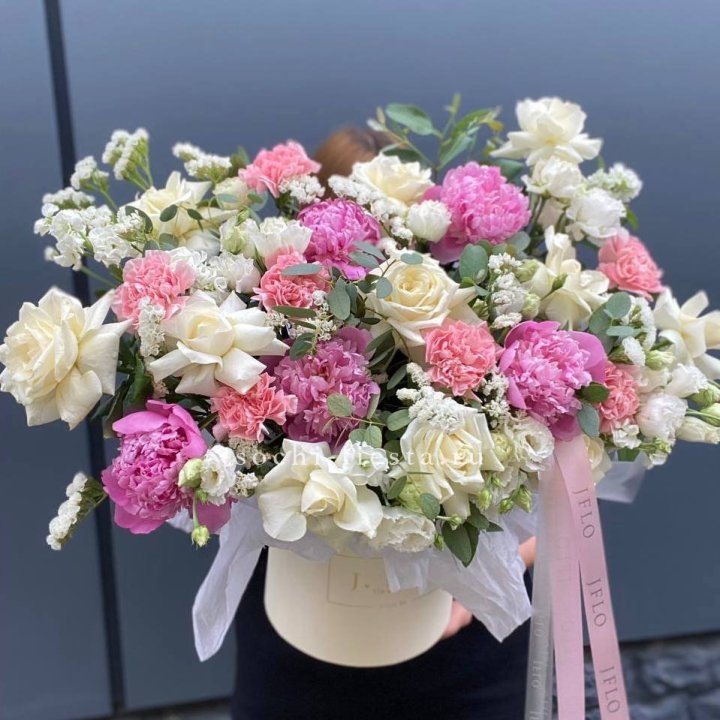 Дизайнерский бокс "Амор этерна" в Владимире