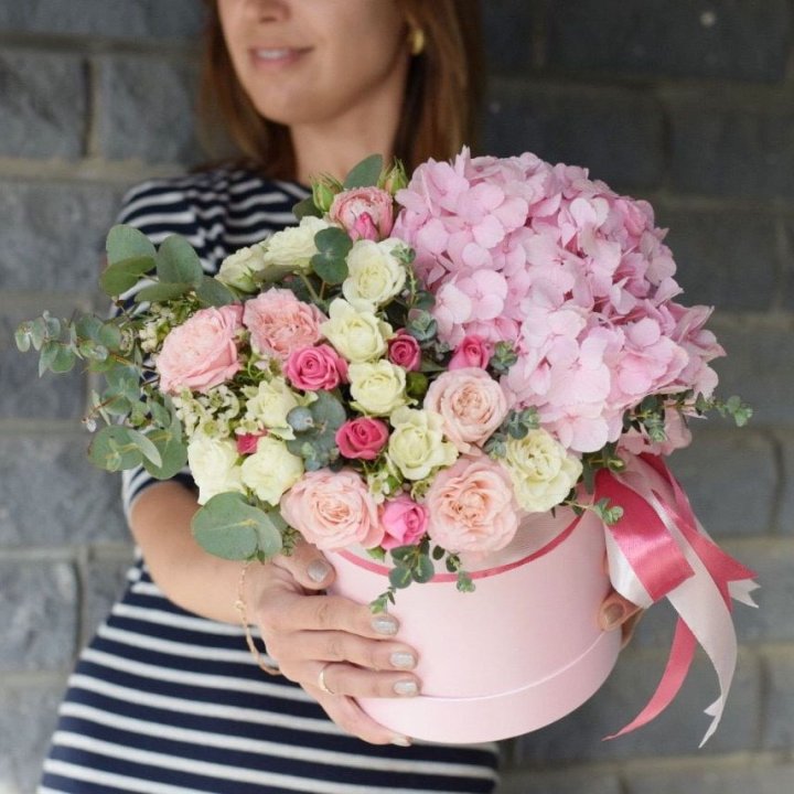 Дизайнерский цилиндр №1 в Владимире