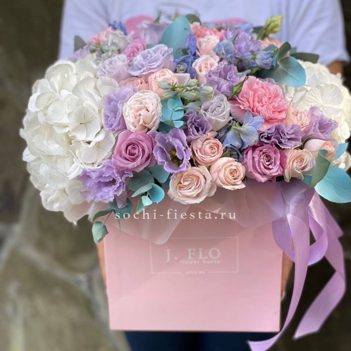 Цветочный бокс макси каб в Владимире