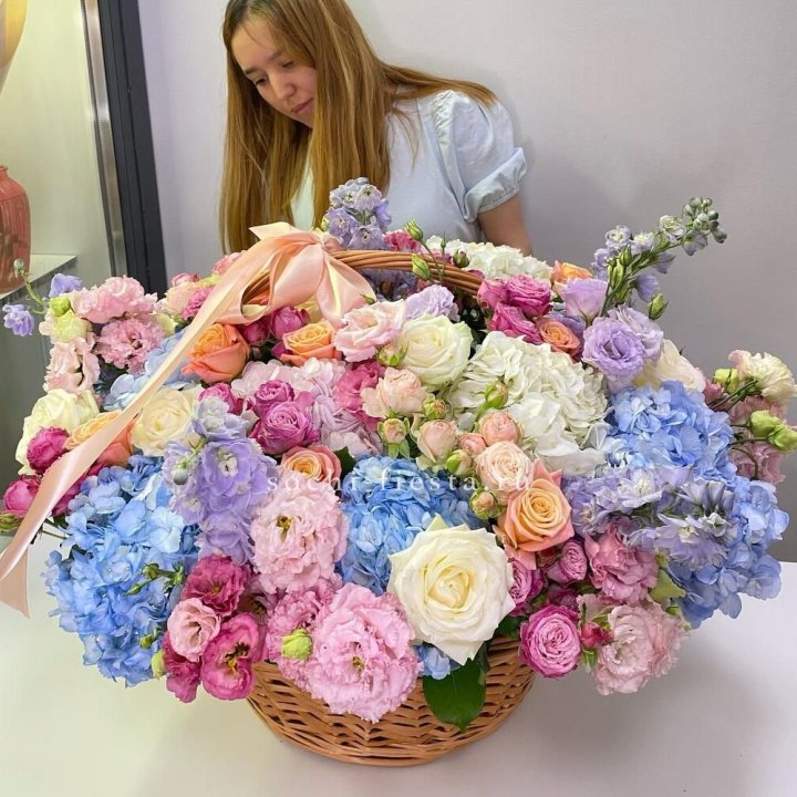 Авторская корзина "Экстра" в Владимире