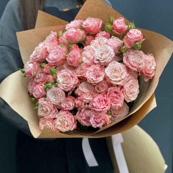 Пионовидные розы Bombastic №2 в Владимире