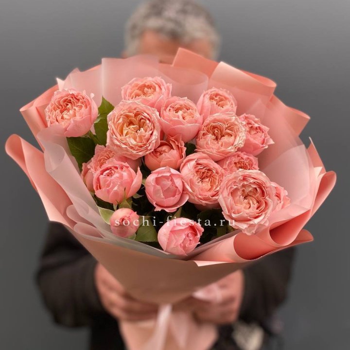 Букет комплимент из кустовых роз Джульетта в Владимире