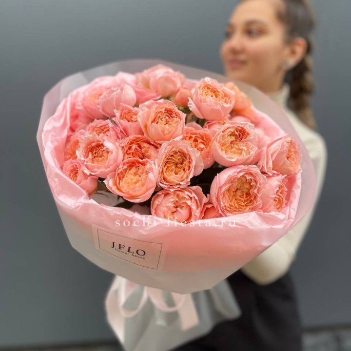 Букет из пионовидных роз Джульетта в Владимире