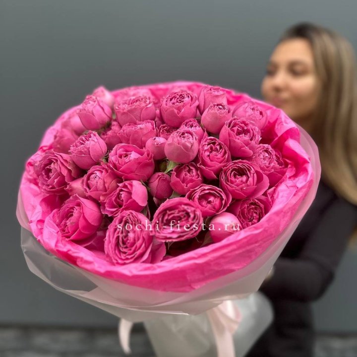 Букет из пионовидных роз  в Владимире