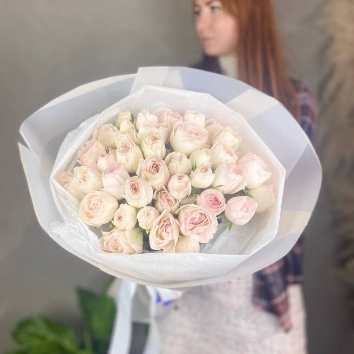 Букет кустовых роз в Владимире