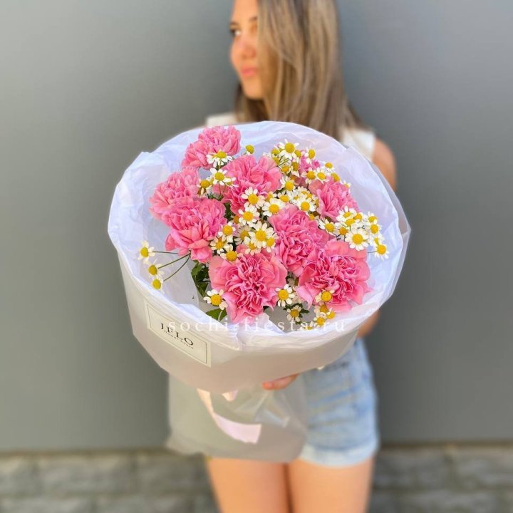 Дуобукет диантусов и ромашек в Владимире