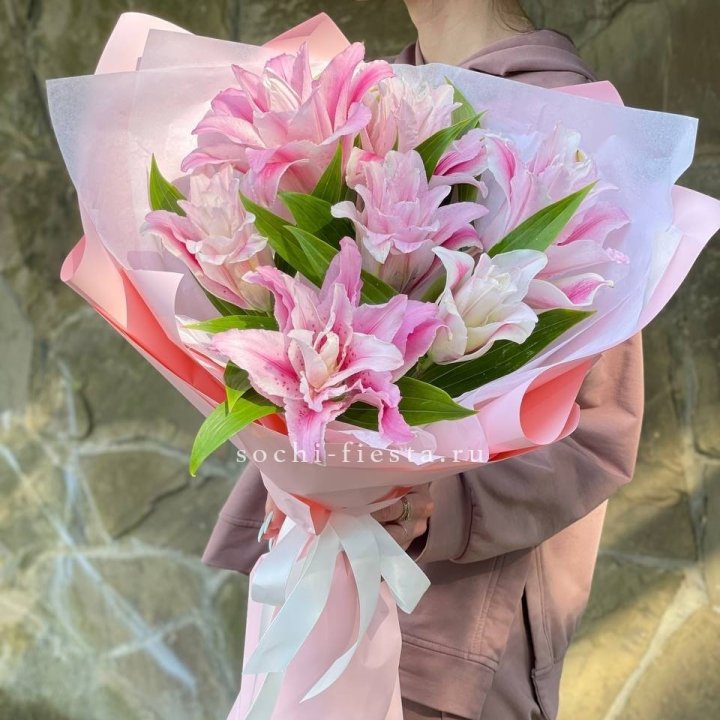 Букет пионовидных лилий №2 в Владимире