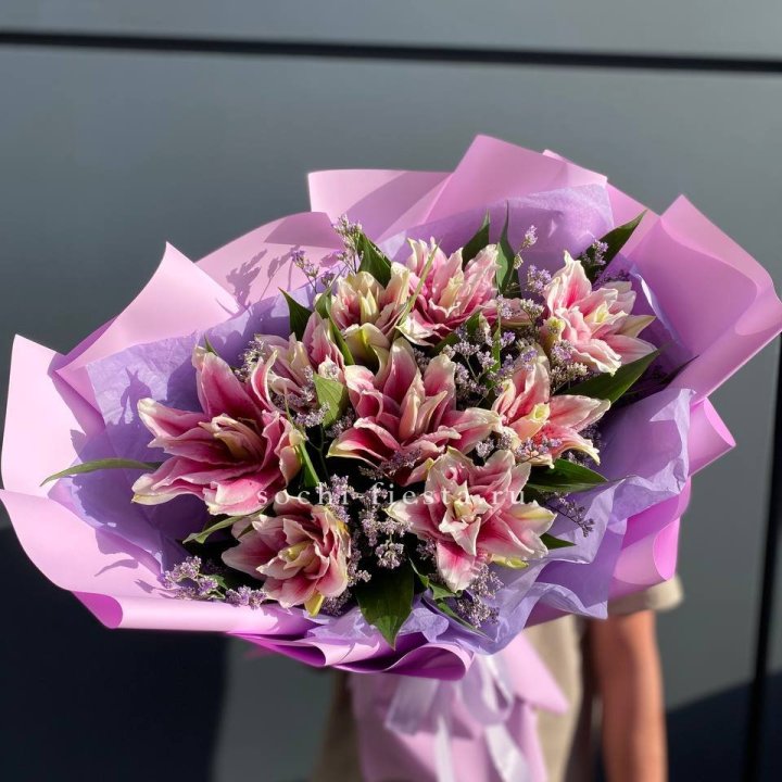 Букет пионовидных лилий №4 в Владимире