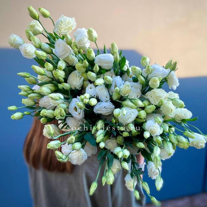 Охапка эустомы в Владимире