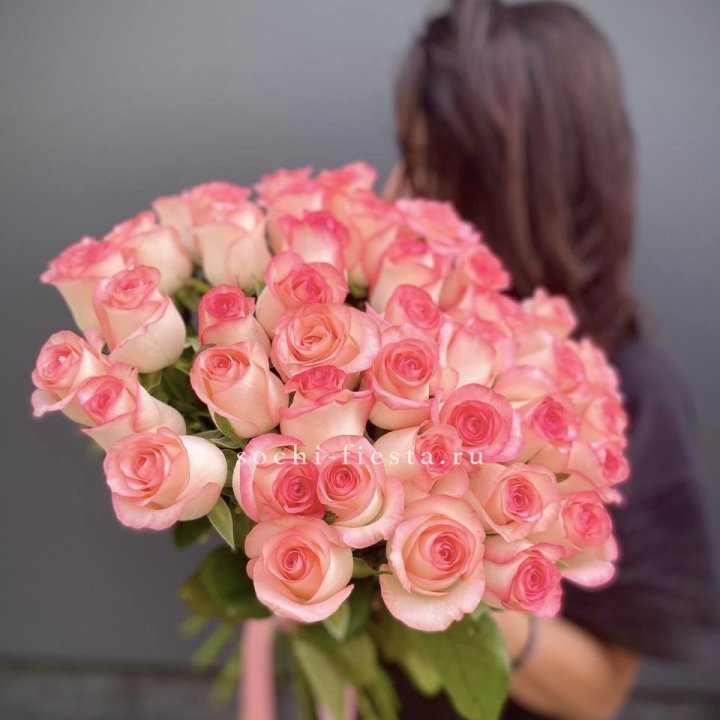 Охапка Роз Джумилия в Владимире