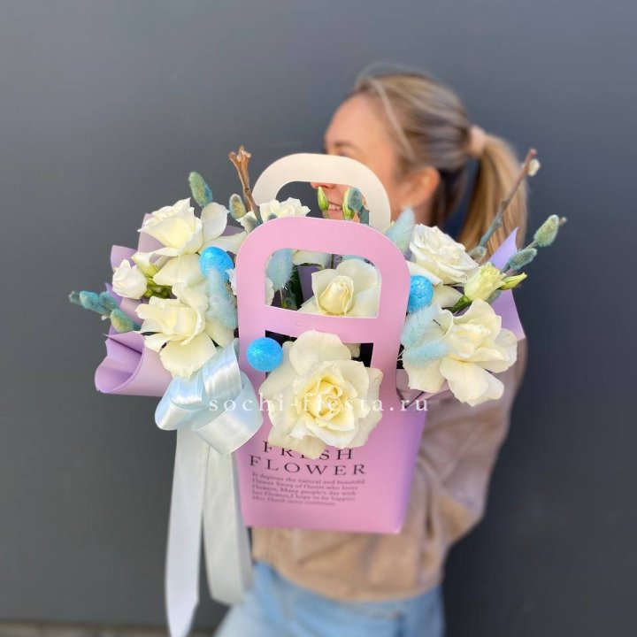 Цветочная сумочка "Пасхальная композиция" в Владимире
