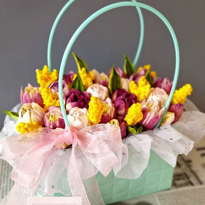 Тюльпаны в сумочке из зефира в Владимире