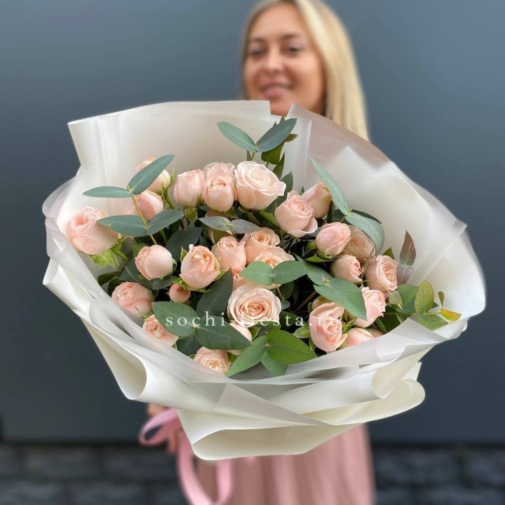 Букет кустовых роз "Фреш" в Владимире