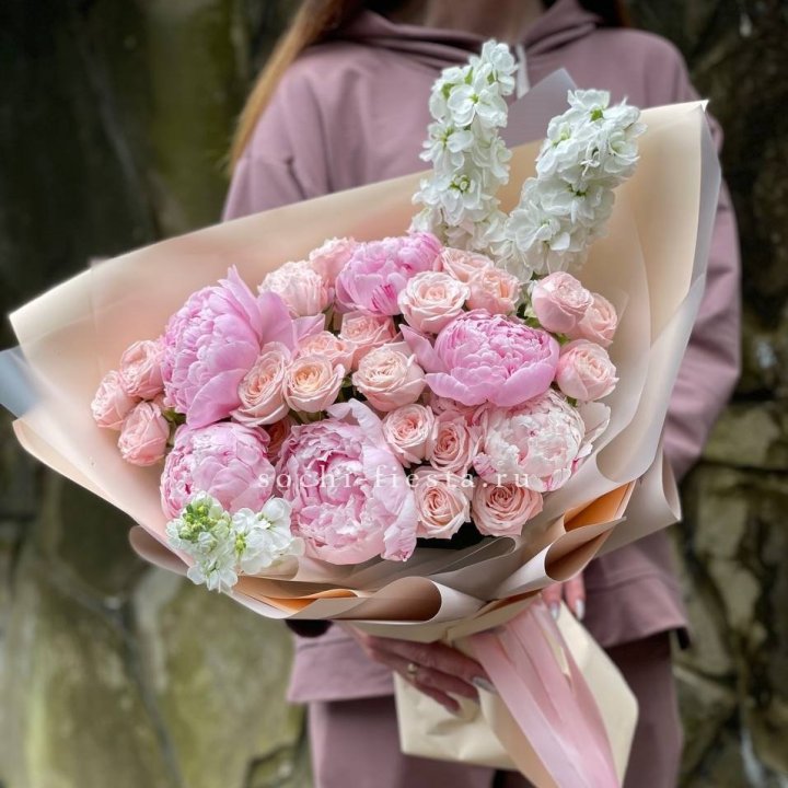 Букет с пионами №1 в Владимире