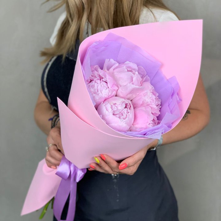 Букет пионов "Файв" в Владимире