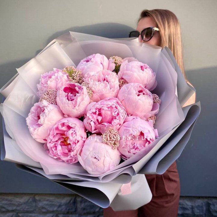 Букет с пионами "Стайл" в Владимире