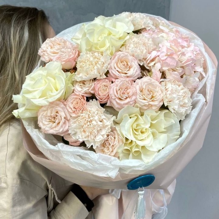 Дизайнерский букет "Джентел" в Владимире