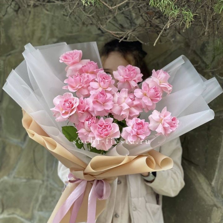 Букет из 15 французских роз Пинк дрим в Владимире