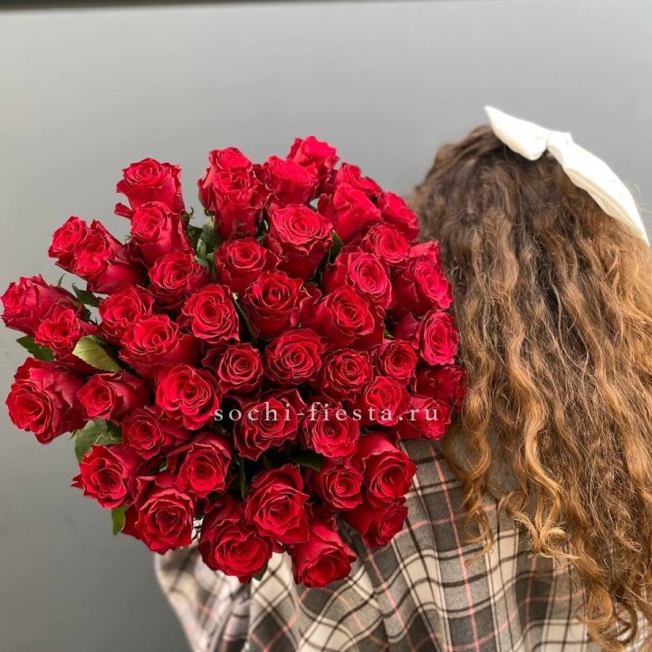 51 красная роза в Владимире