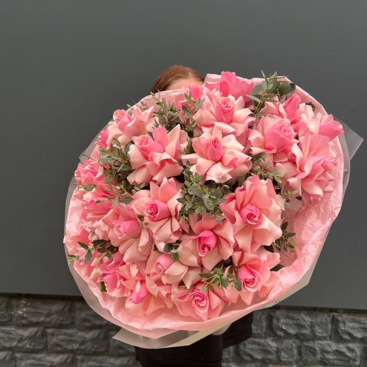  25 розовых французских роз в Владимире