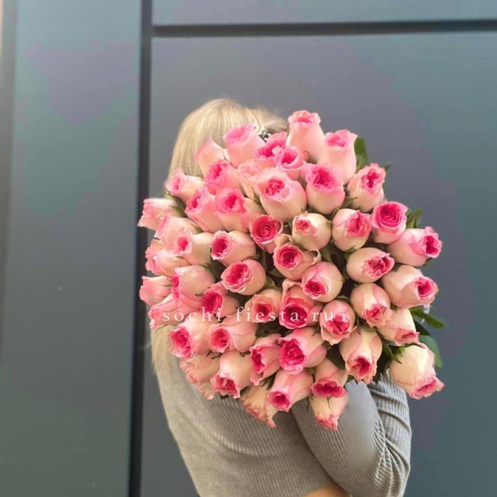 51 розовая роза в Владимире